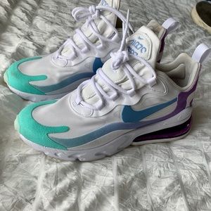 Nike shoes. Have only been worn twice